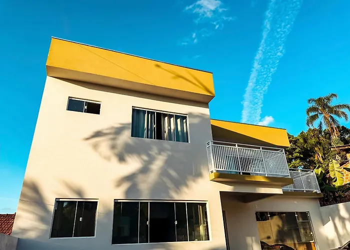 Pousada Casa Da Amizade Beto Carrero World Com Cafe Da ManhaPousada